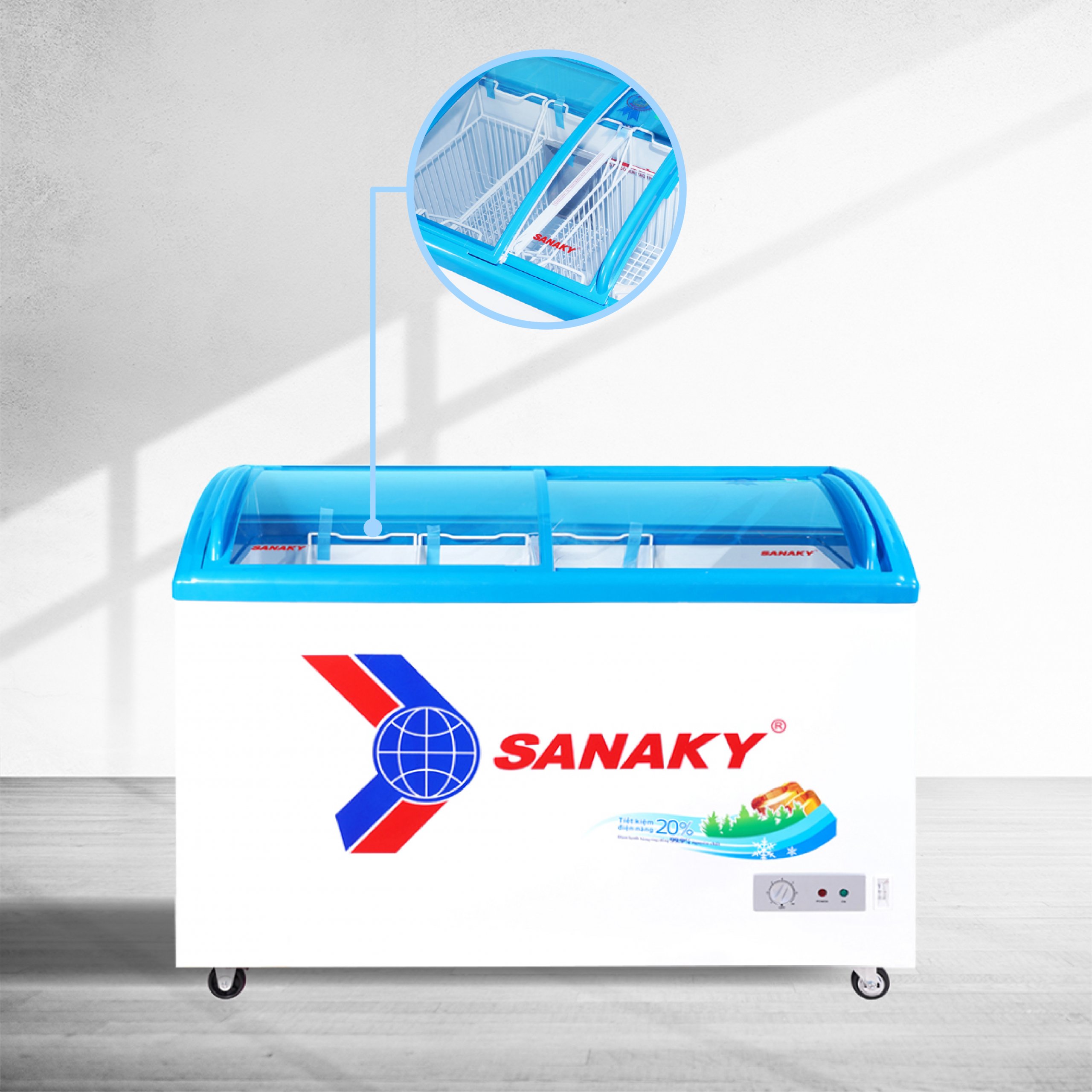 Tủ Đông Sanaky VH-4899K cánh kính, dàn lạnh đồng, dung tích 340 lít