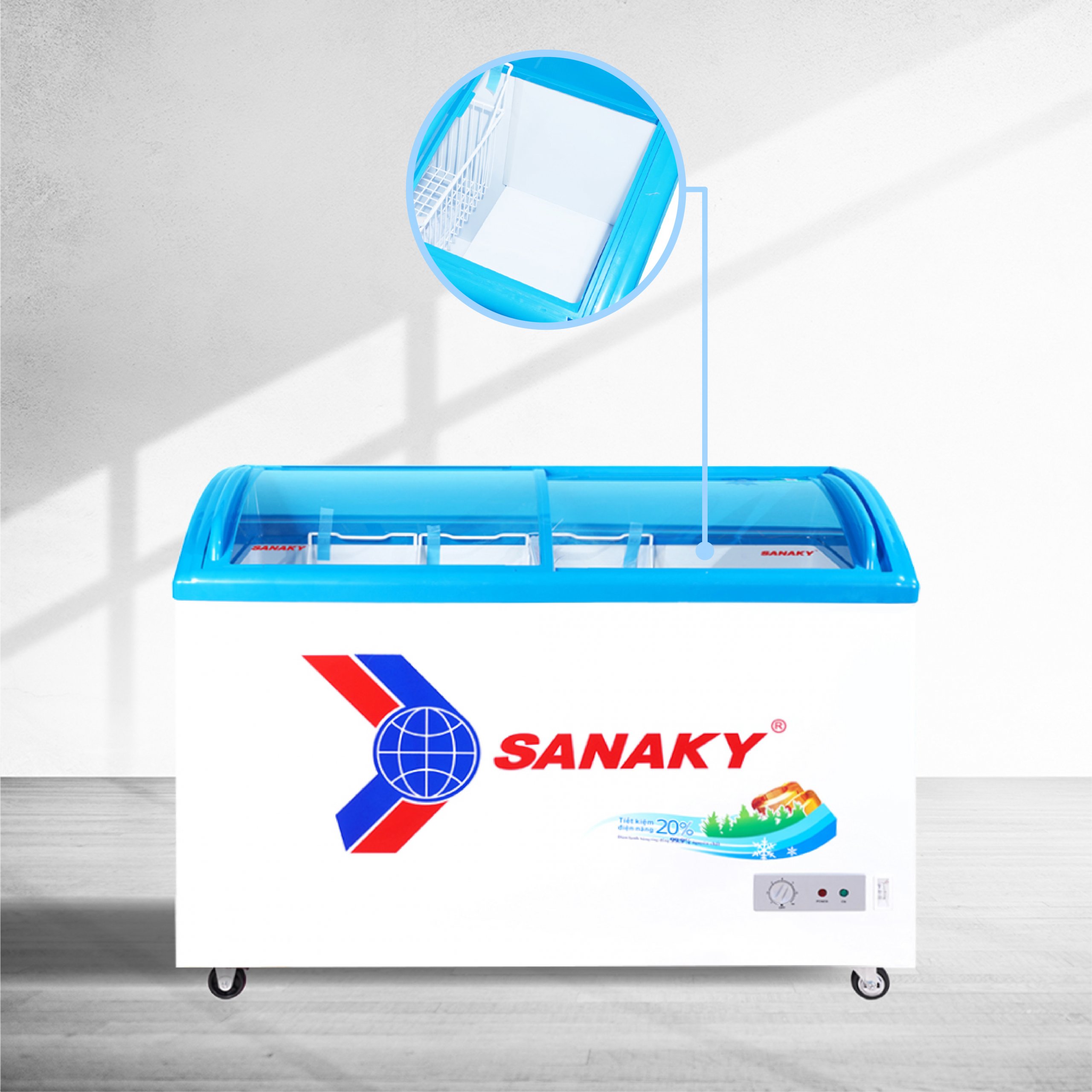 Tủ Đông Sanaky VH-4899K cánh kính, dàn lạnh đồng, dung tích 340 lít