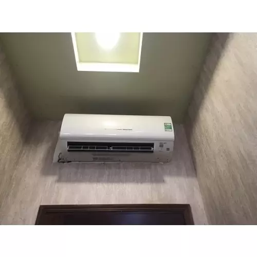 z455708347283090123f59b1313f12573c6cce8b81d558min-961